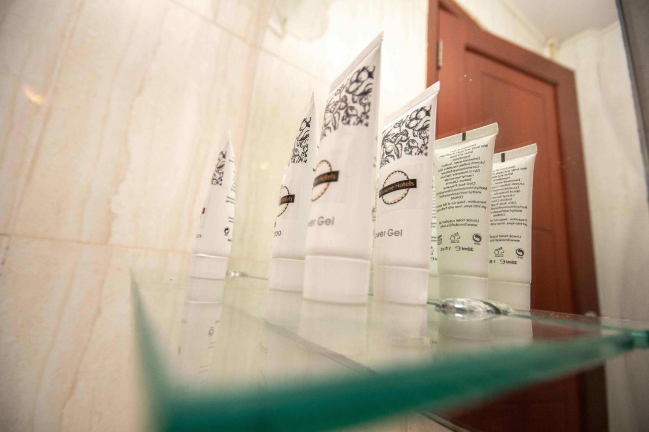 Panone Hotel Boma Boma la Ngombe エクステリア 写真